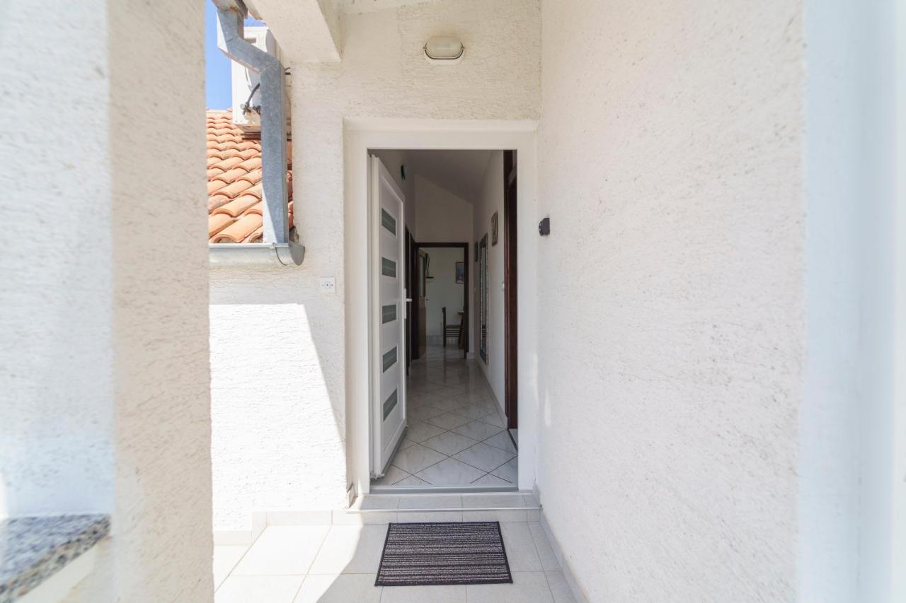 Apartment Nada Petrcane Ngoại thất bức ảnh