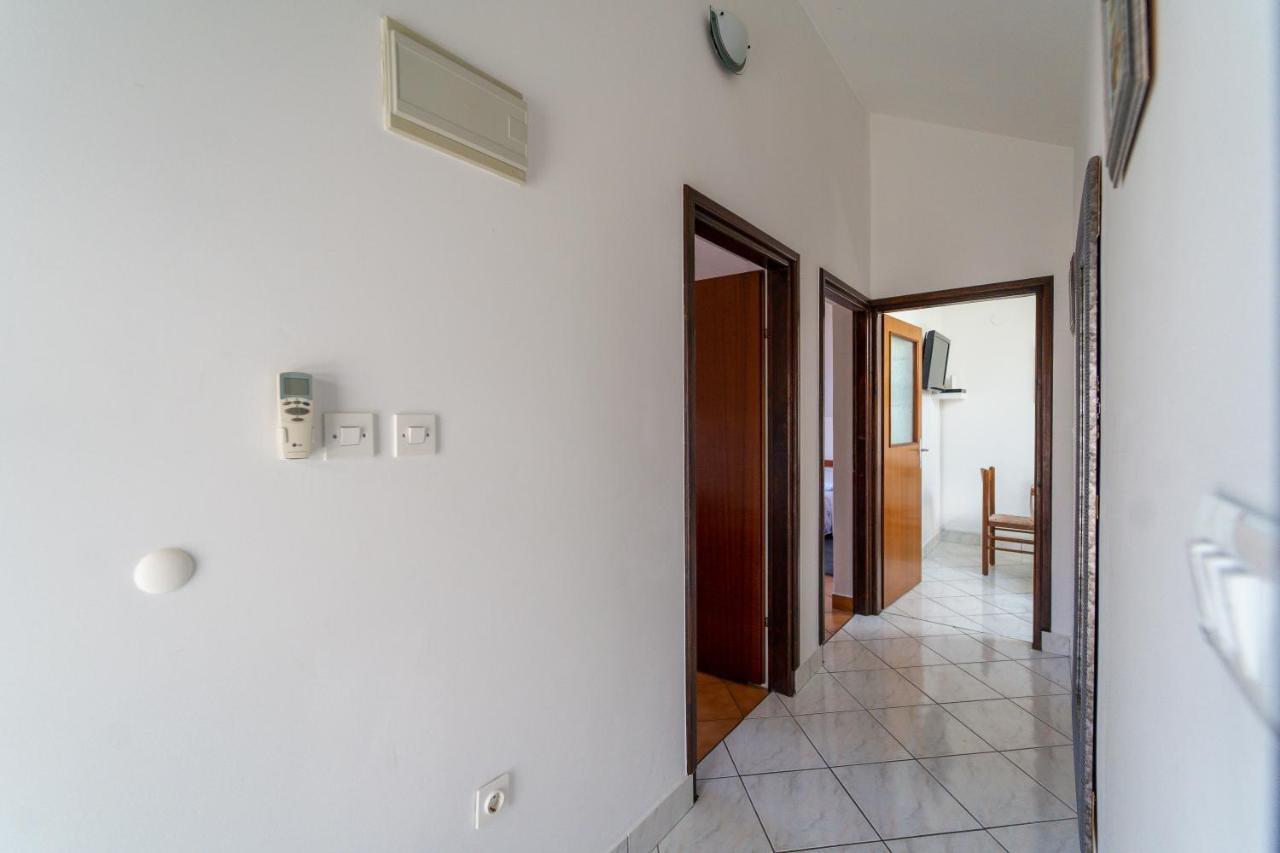 Apartment Nada Petrcane Ngoại thất bức ảnh
