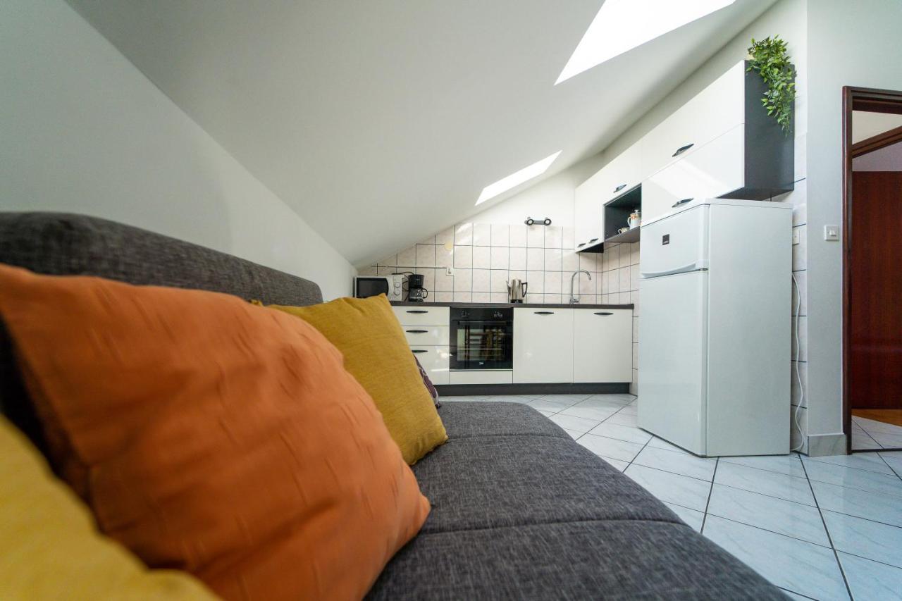 Apartment Nada Petrcane Ngoại thất bức ảnh