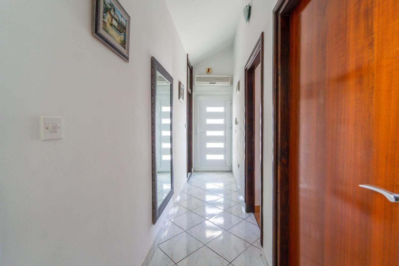 Apartment Nada Petrcane Ngoại thất bức ảnh