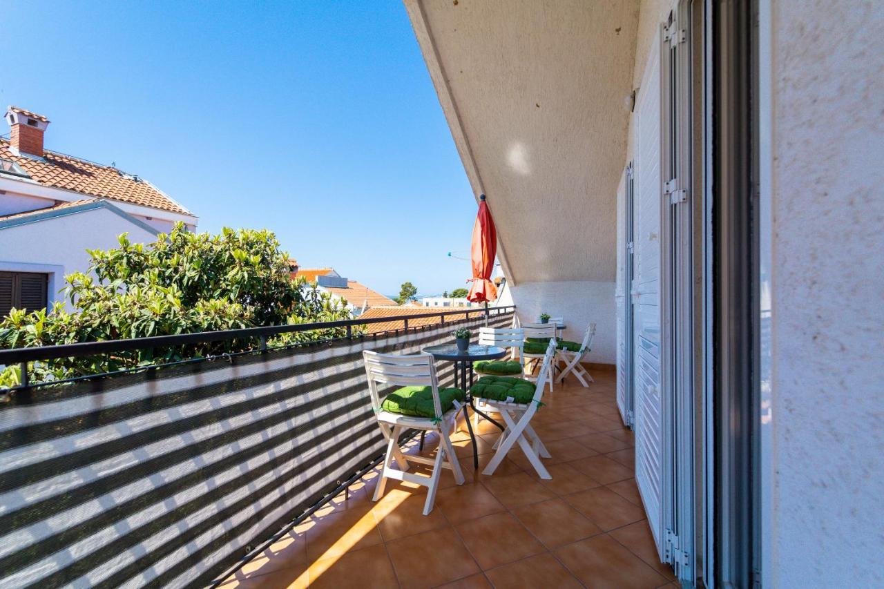 Apartment Nada Petrcane Ngoại thất bức ảnh