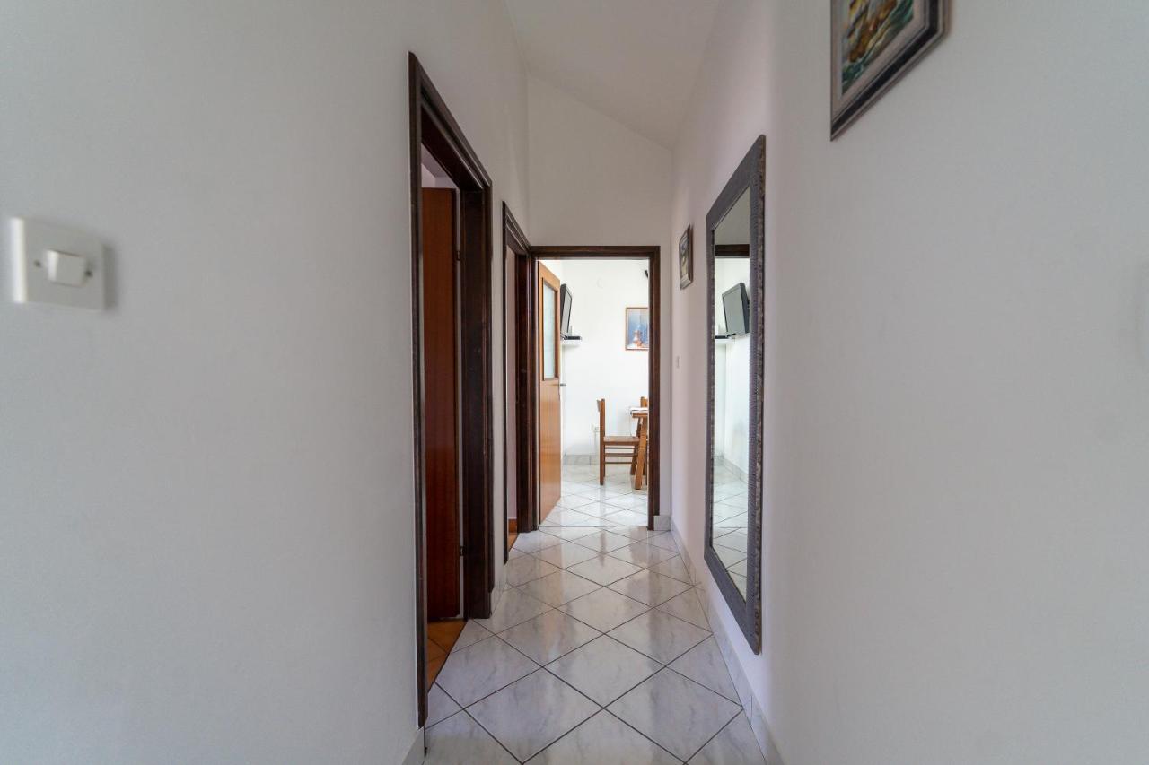Apartment Nada Petrcane Ngoại thất bức ảnh